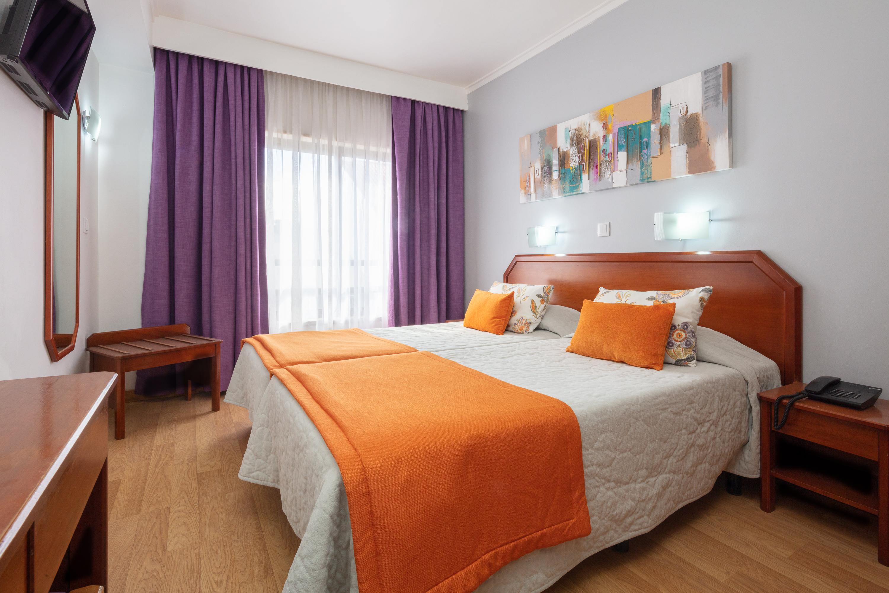 Hotel Anjos Lisbon Exterior photo