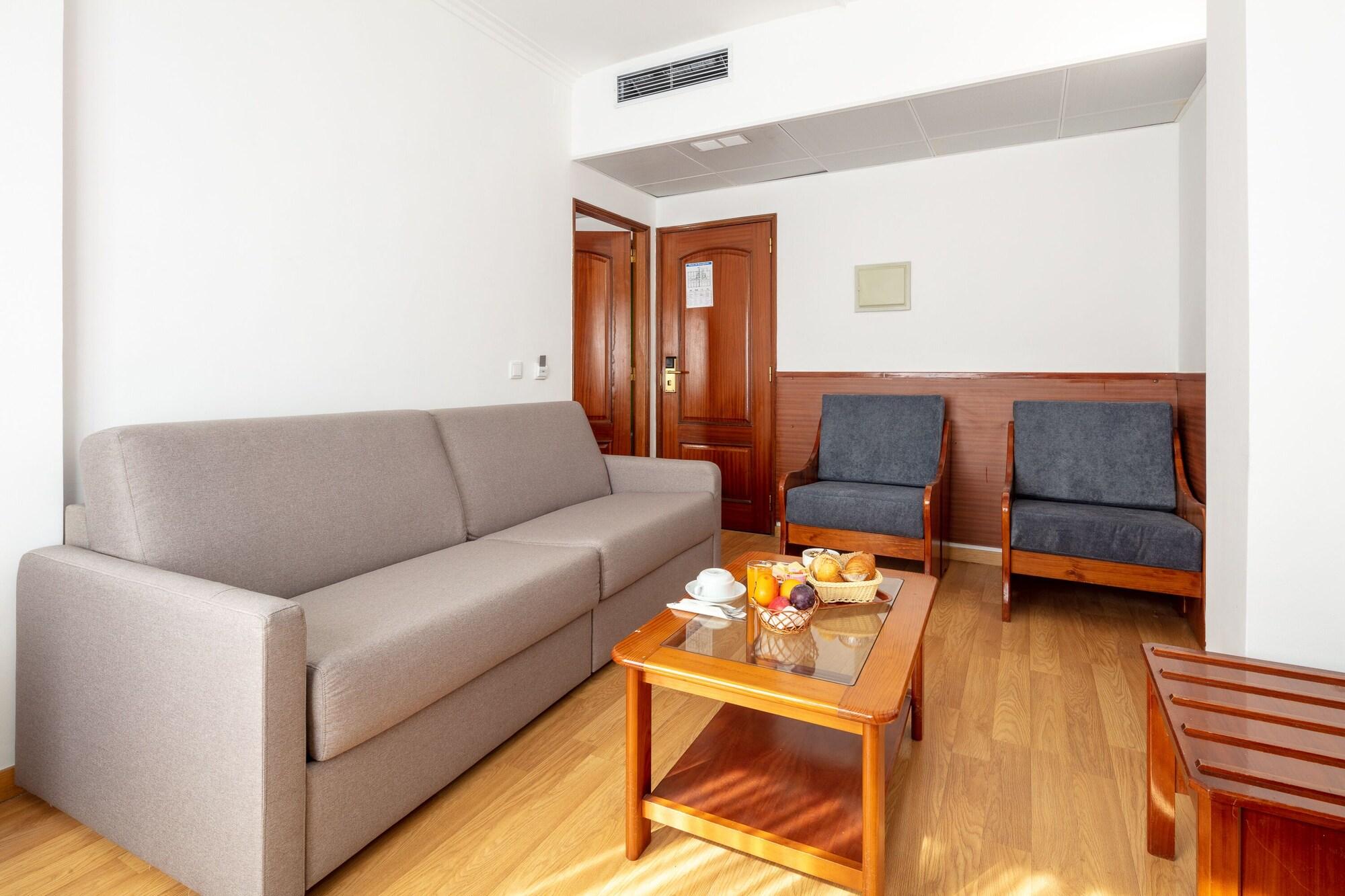 Hotel Anjos Lisbon Exterior photo